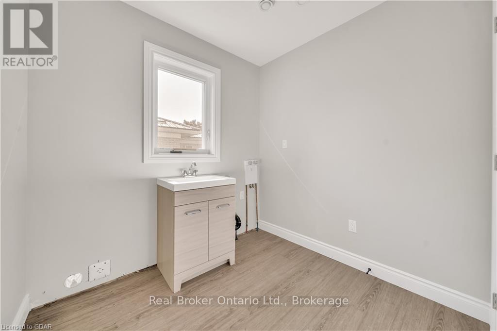 92 & 94 King Street S, Minto, Ontario  N0G 1Z0 - Photo 24 - X10875993