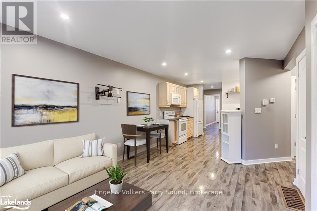 4 Burd Street, Parry Sound, Ontario  P2A 1J3 - Photo 2 - X11868859