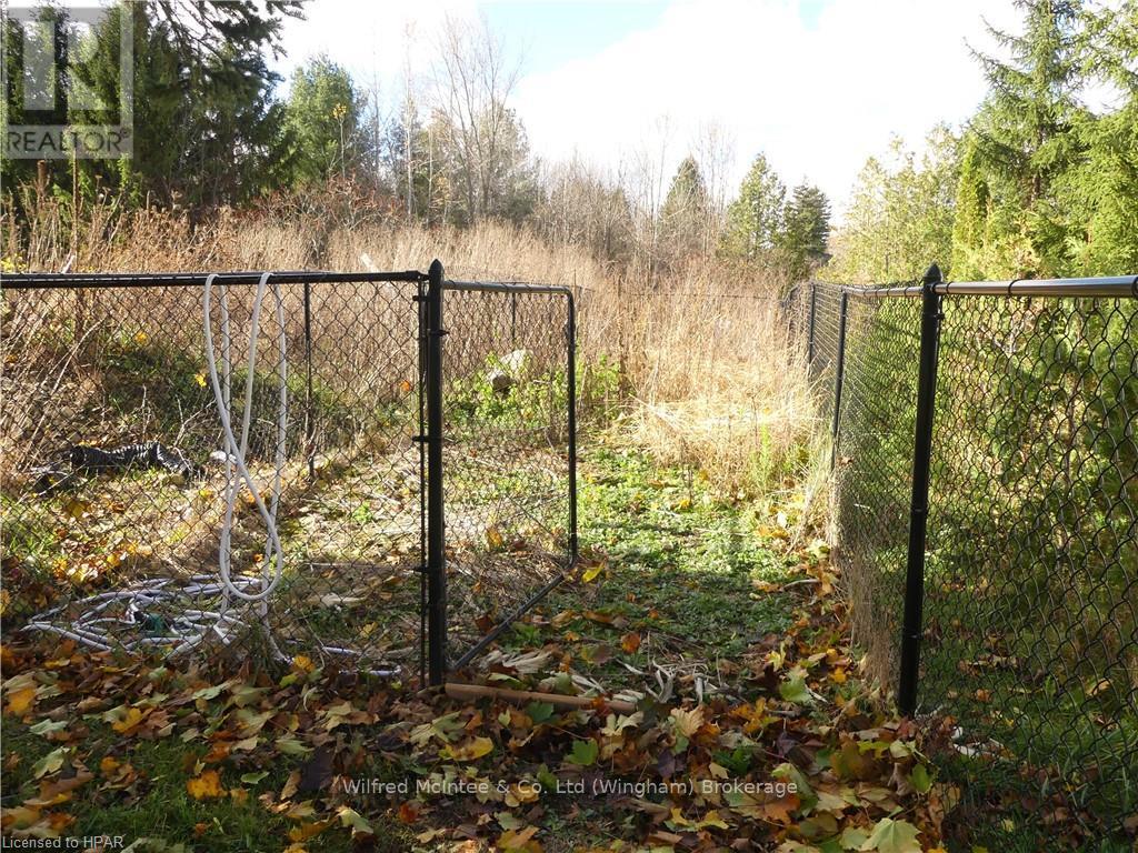 587 Gough Street, Huron-Kinloss, Ontario  N0G 2H0 - Photo 31 - X11880256