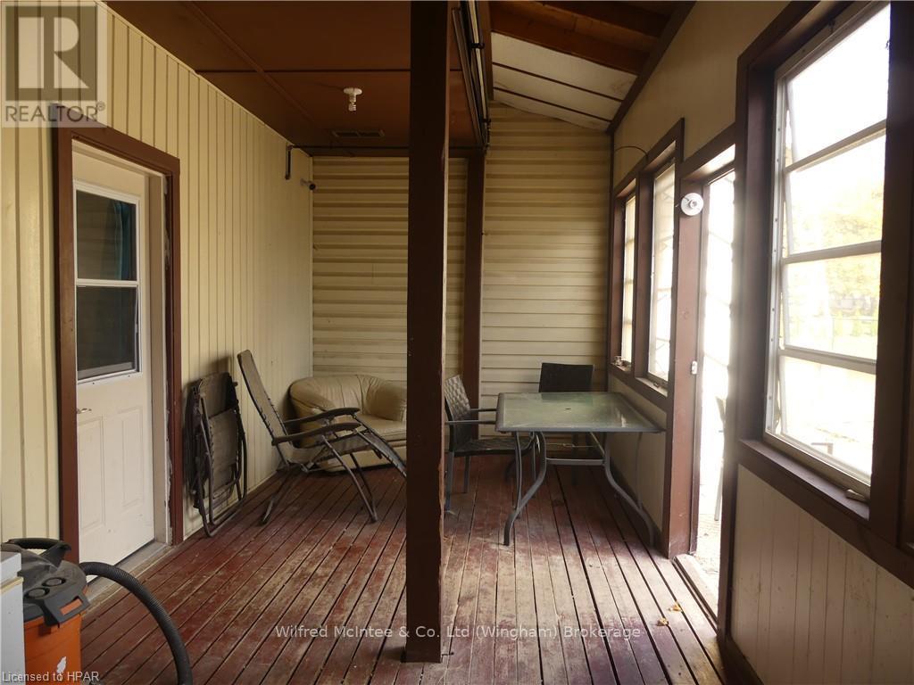 587 Gough Street, Huron-Kinloss, Ontario  N0G 2H0 - Photo 34 - X11880256