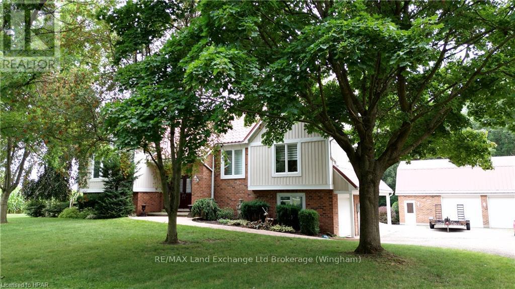 84332 Mcnabb Line, Huron East, Ontario  N0G 1H0 - Photo 2 - X11880271