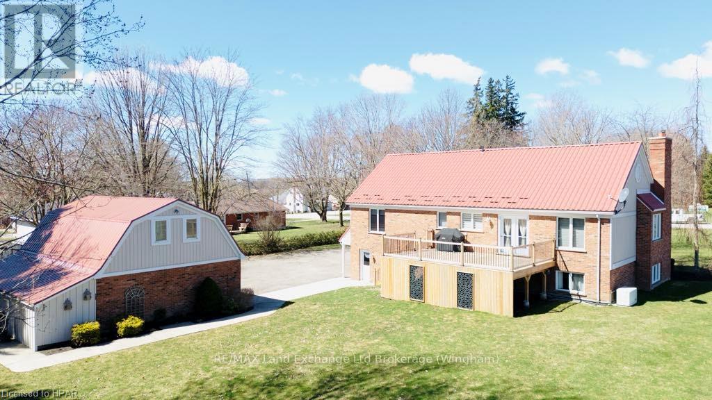 84332 Mcnabb Line, Huron East, Ontario  N0G 1H0 - Photo 35 - X11880271