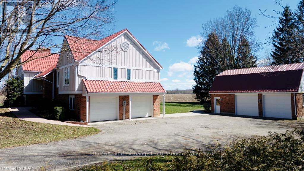 84332 Mcnabb Line, Huron East, Ontario  N0G 1H0 - Photo 8 - X11880271