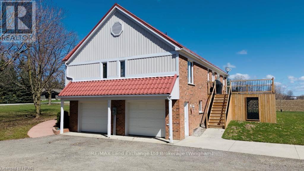 84332 Mcnabb Line, Huron East, Ontario  N0G 1H0 - Photo 9 - X11880271