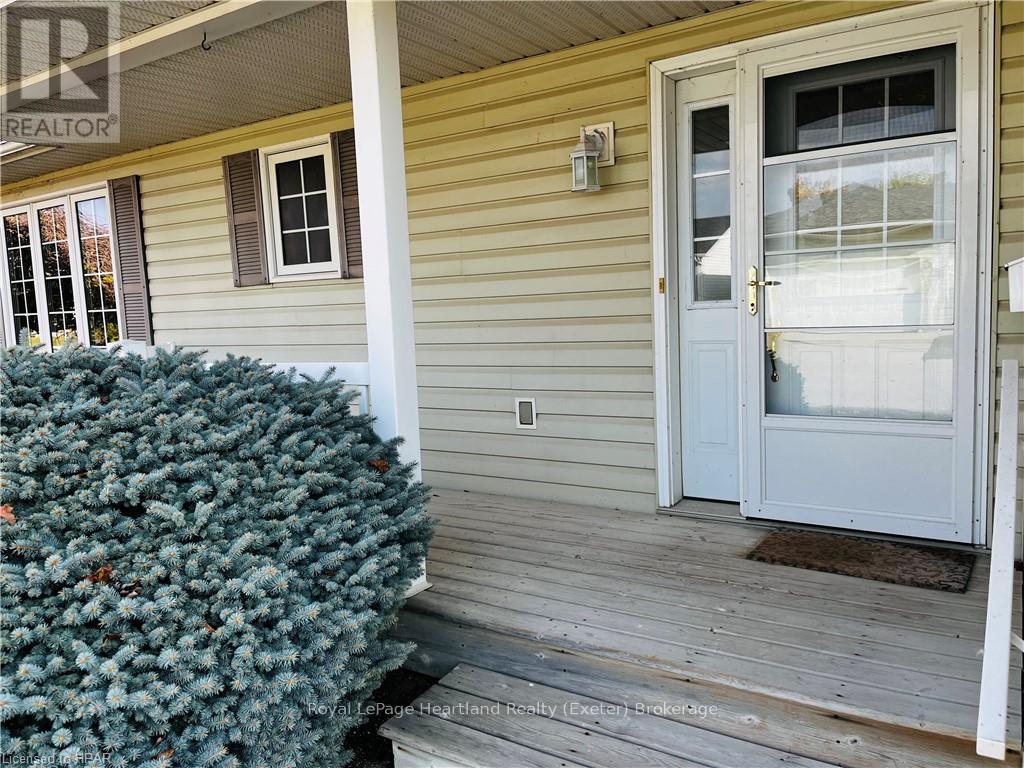 9 - 30 Ann Street, St. Marys, Ontario  N4X 1C8 - Photo 2 - X11880275
