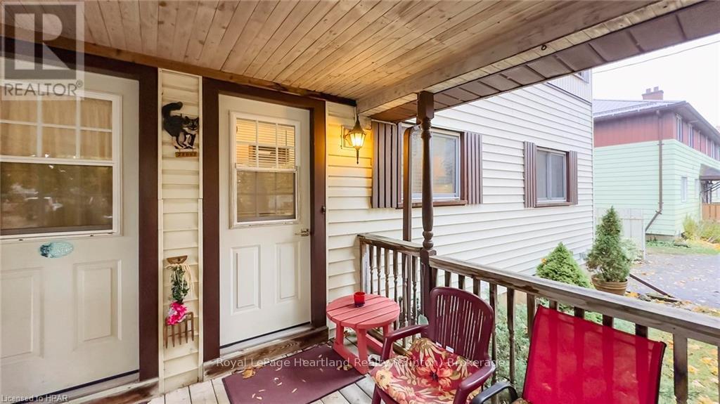 53 Victoria Boulevard, Huron East, Ontario  N0M 1L0 - Photo 3 - X11880283