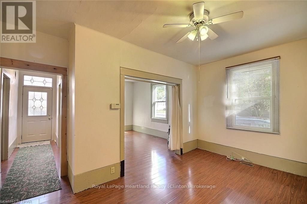 122 Mary Street, Central Huron, Ontario  N0M 1L0 - Photo 4 - X11880291