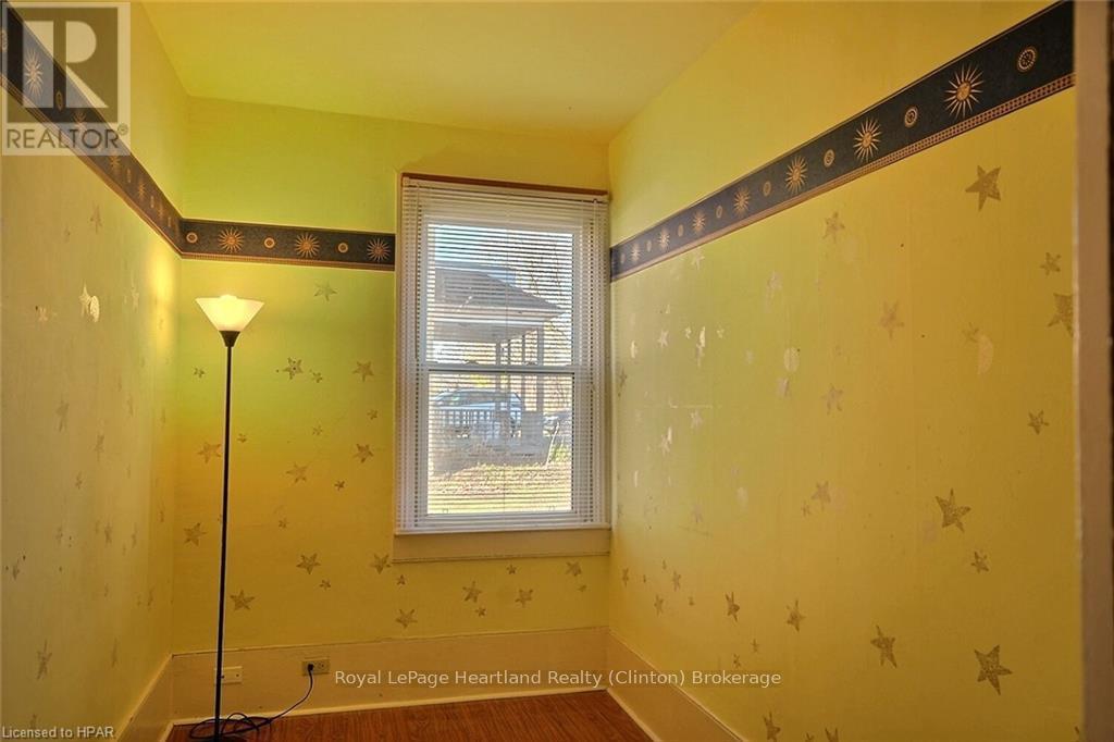 122 Mary Street, Central Huron, Ontario  N0M 1L0 - Photo 7 - X11880291