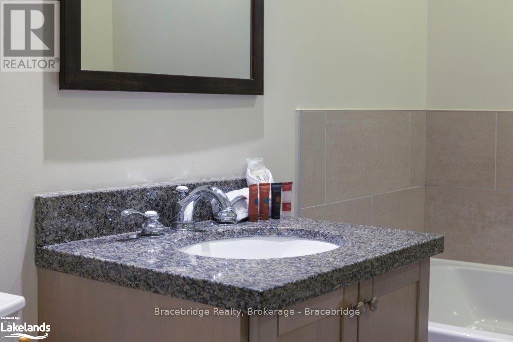 A103 - D1 - 1869 Muskoka Road 118 W, Muskoka Lakes, Ontario  P1L 1W8 - Photo 17 - X10898303