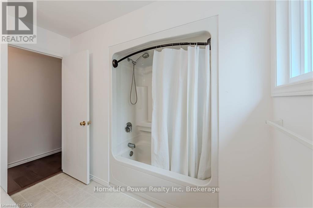 4 Darling Crescent, Guelph, Ontario  N1L 1P9 - Photo 35 - X10877293
