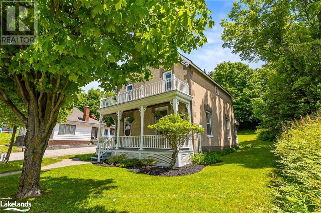 134 Highland Street, Dysart Et Al, Ontario  K0M 1S0 - Photo 2 - X10896199