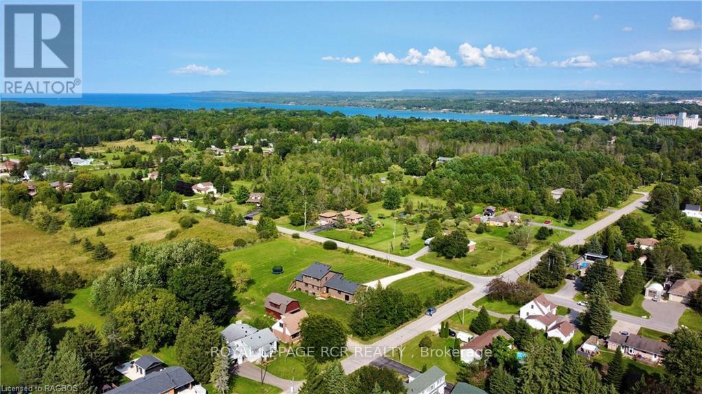 886 16th Street W, Georgian Bluffs, Ontario  N4K 6V5 - Photo 25 - X10846750