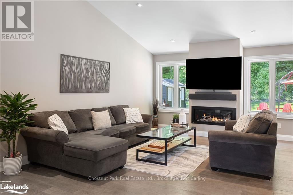 18 Macarthur DriveBracebridge (Monck (Bracebridge)), Ontario  P1L 0A8 - Photo 6 - X10436844
