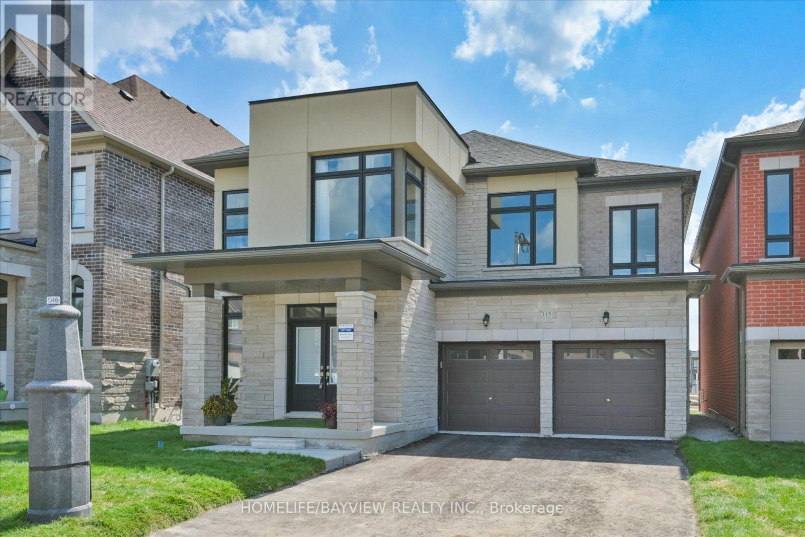 115 HALLDORSON AVENUE, Aurora, Ontario