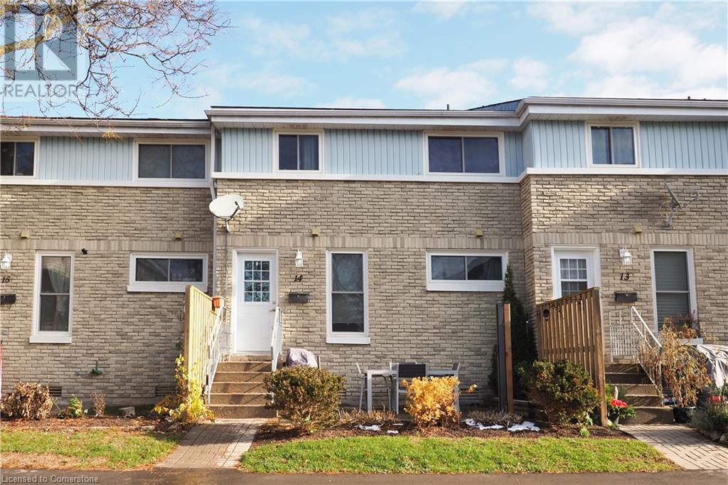 35 BRECKENRIDGE Drive Unit# 14, Kitchener, Ontario