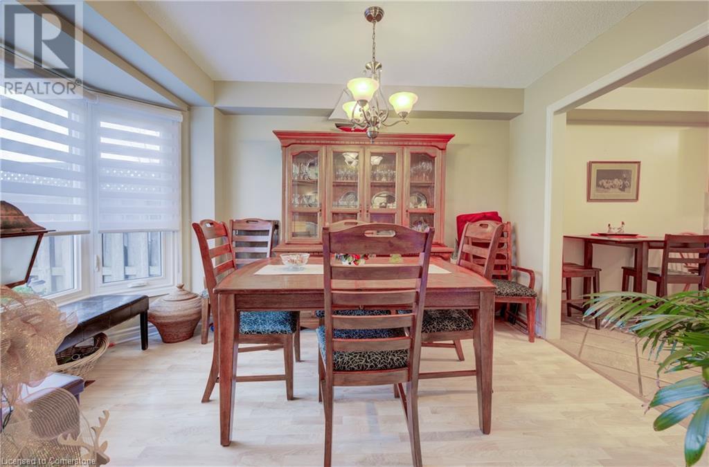 180 Dicenzo Drive, Hamilton, Ontario  L9B 2K7 - Photo 6 - 40681786