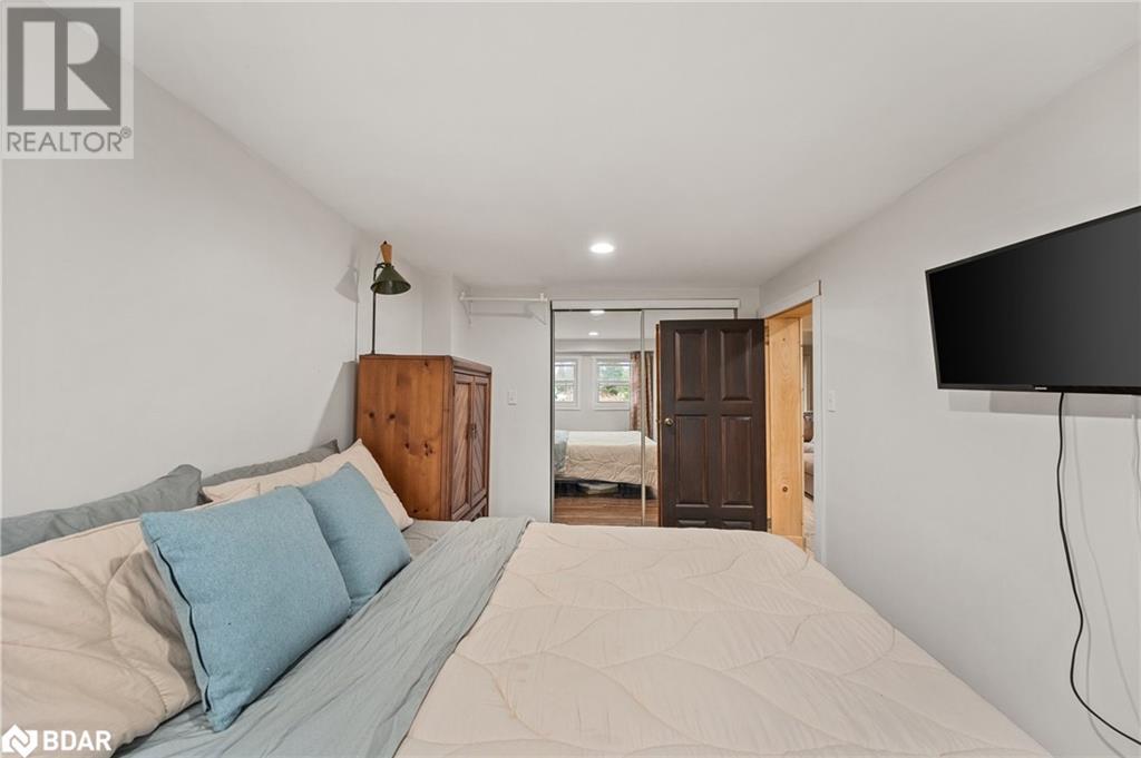 2668 Westshore Crescent Crescent, West Shore, Ontario  L3V 0V8 - Photo 20 - 40683152