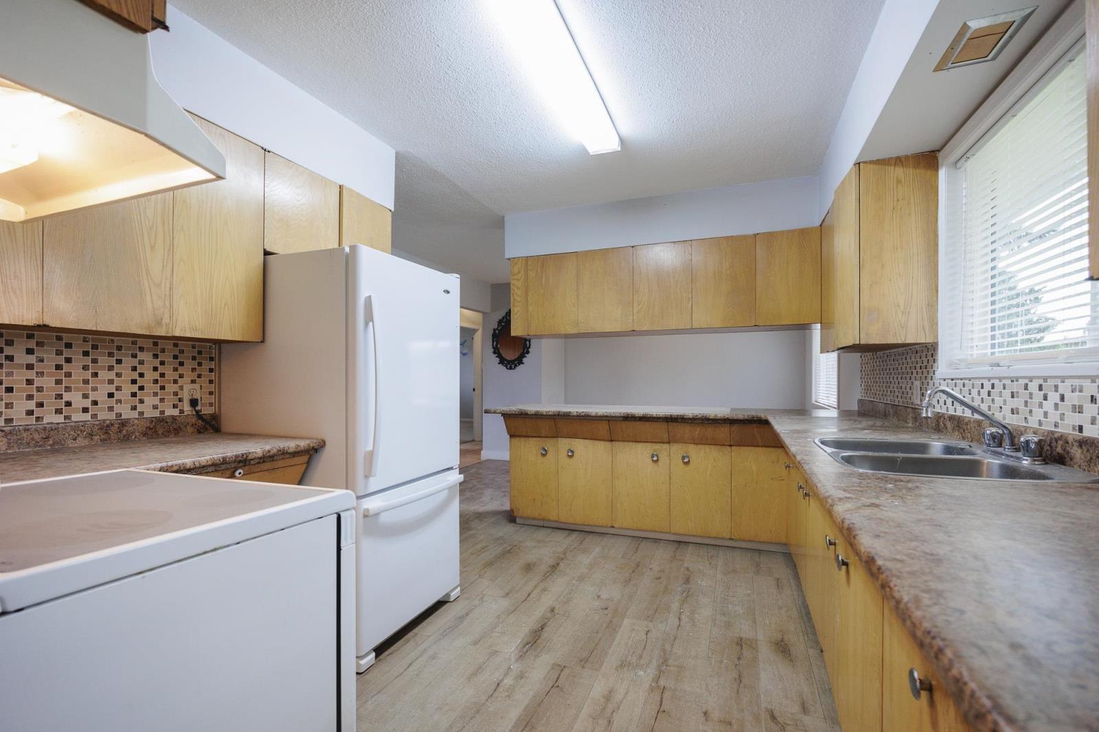 8585 Howard Crescent, Chilliwack Proper South, Chilliwack, British Columbia  V2P 5R5 - Photo 7 - R2948377