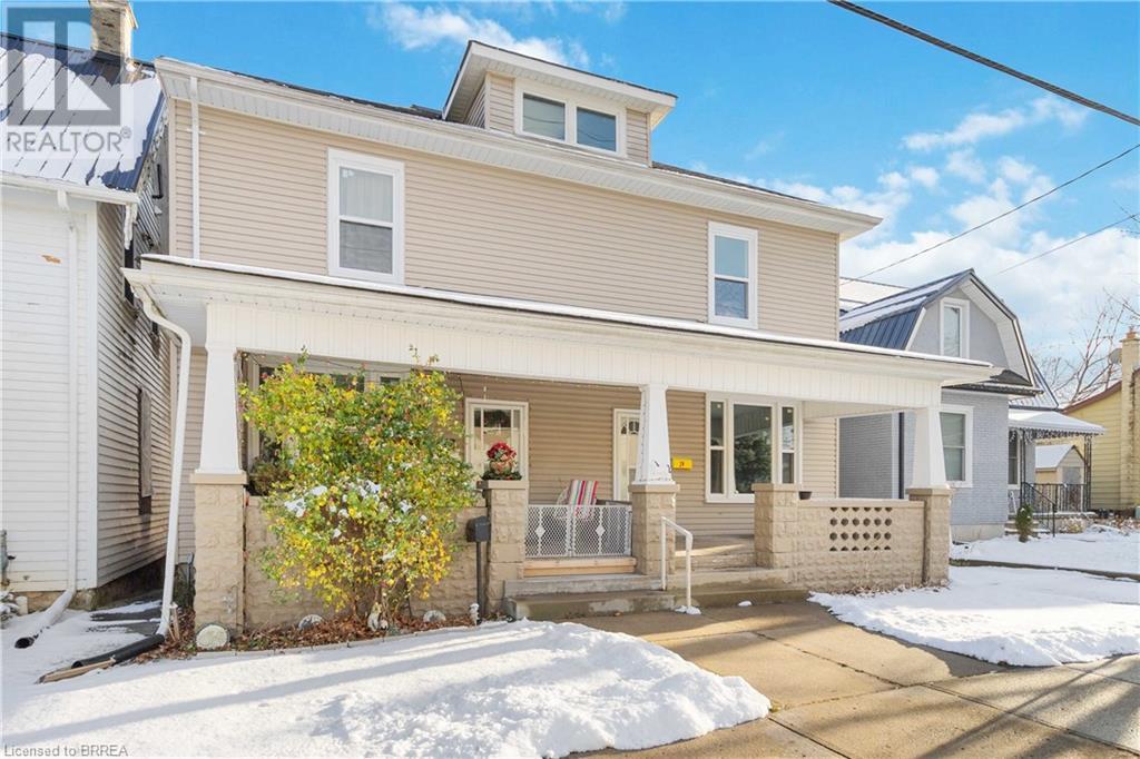 29/31 London Street, Tillsonburg, Ontario  N4G 2K9 - Photo 3 - 40683242