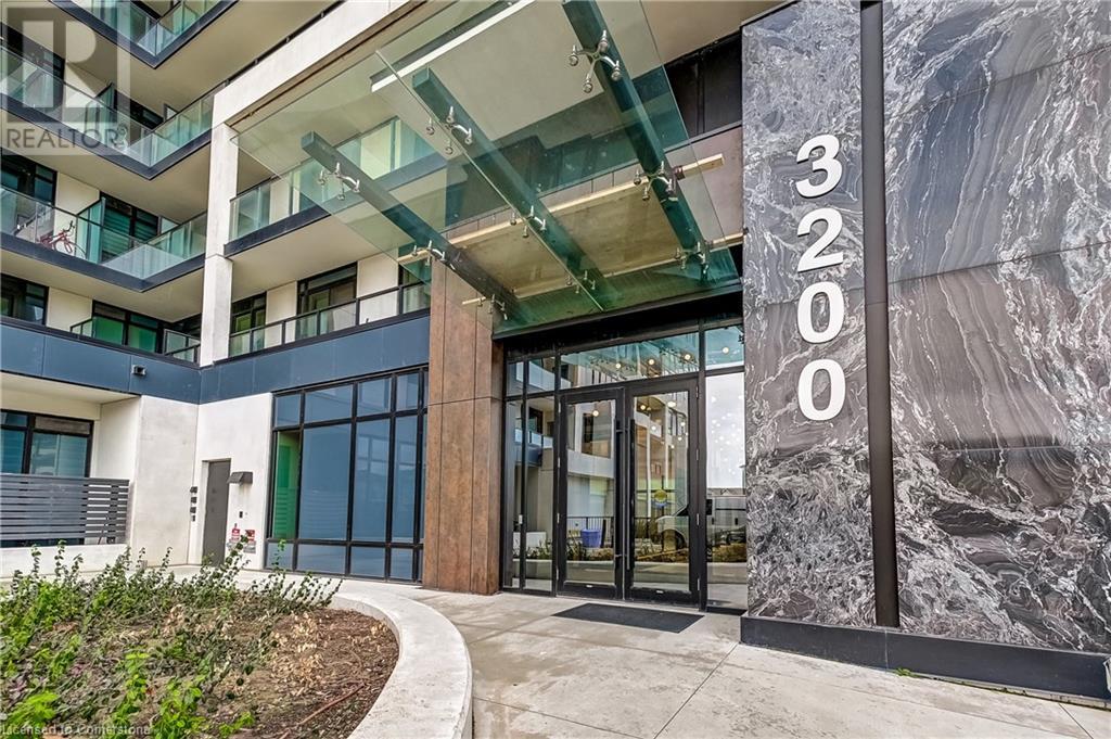 Property at 3200 WILLIAM COLTSON Avenue Unit# 401 image 4
