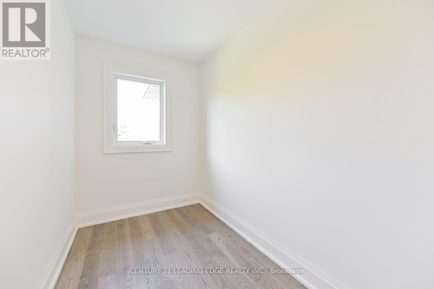 826 Montsell Avenue, Georgina, Ontario  L0E 1S0 - Photo 29 - N11880720