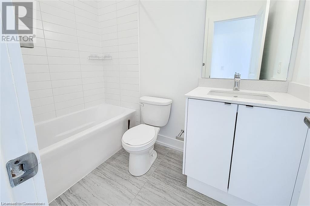5451 Lakeshore Road Unit# 4, Burlington, Ontario  L7L 1E1 - Photo 24 - 40683326