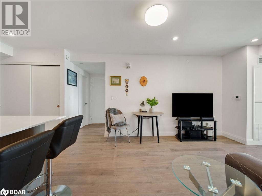 58 Lakeside Terrace Unit# 702, Barrie, Ontario  L4M 7B9 - Photo 16 - 40683347