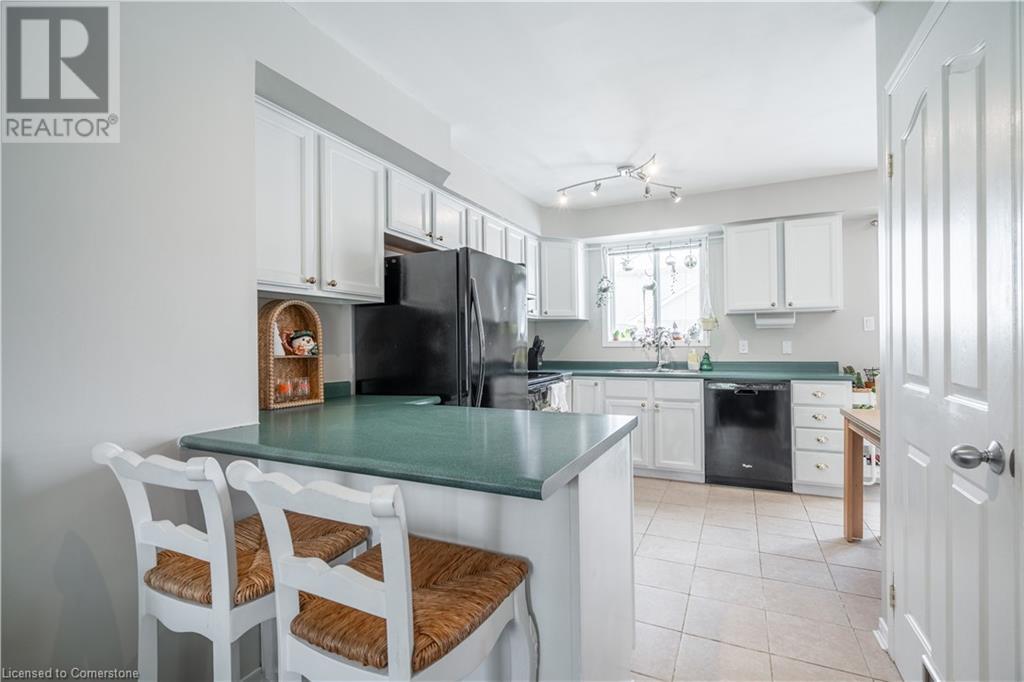 2 Tulip Drive, Tillsonburg, Ontario  N4G 5T9 - Photo 8 - 40682881