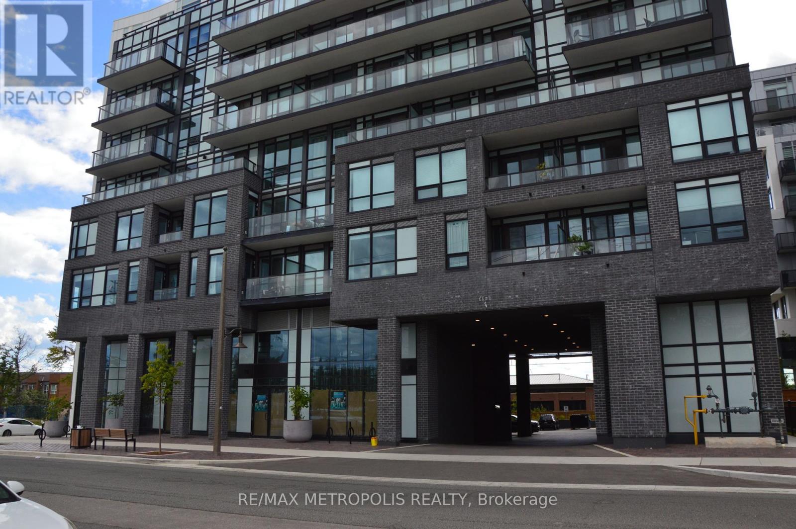 Property at 508 - 3005 PINE GLEN ROAD image 3