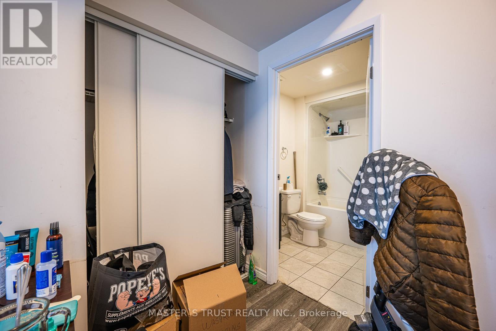 210 - 246 Lester Street, Waterloo, Ontario  N2L 0H1 - Photo 15 - X11880828