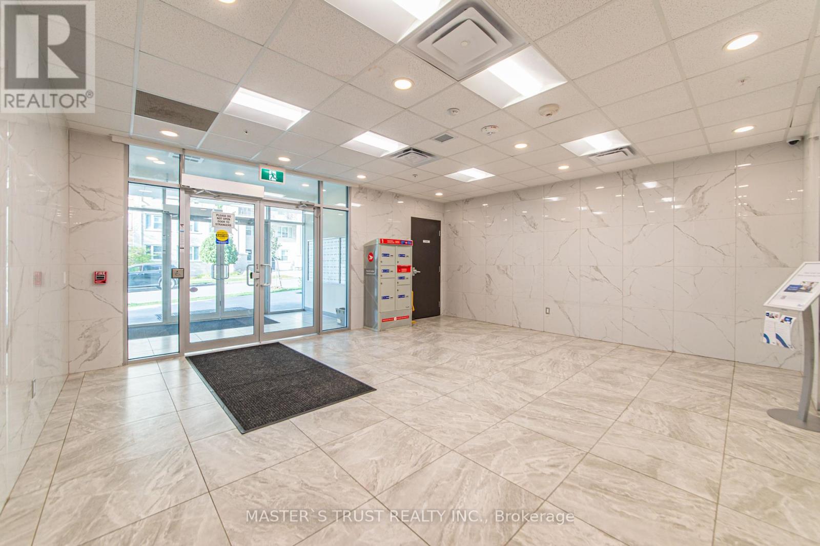 Property at 210 - 246 LESTER STREET image 4