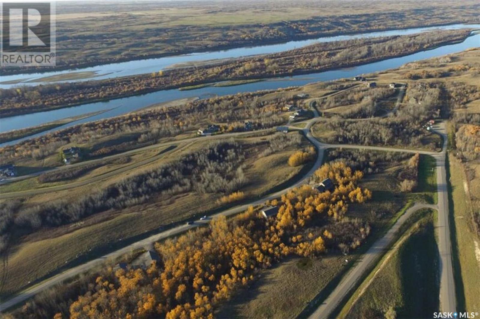 311 Laurier CRESCENT, sarilia country estates, Saskatchewan