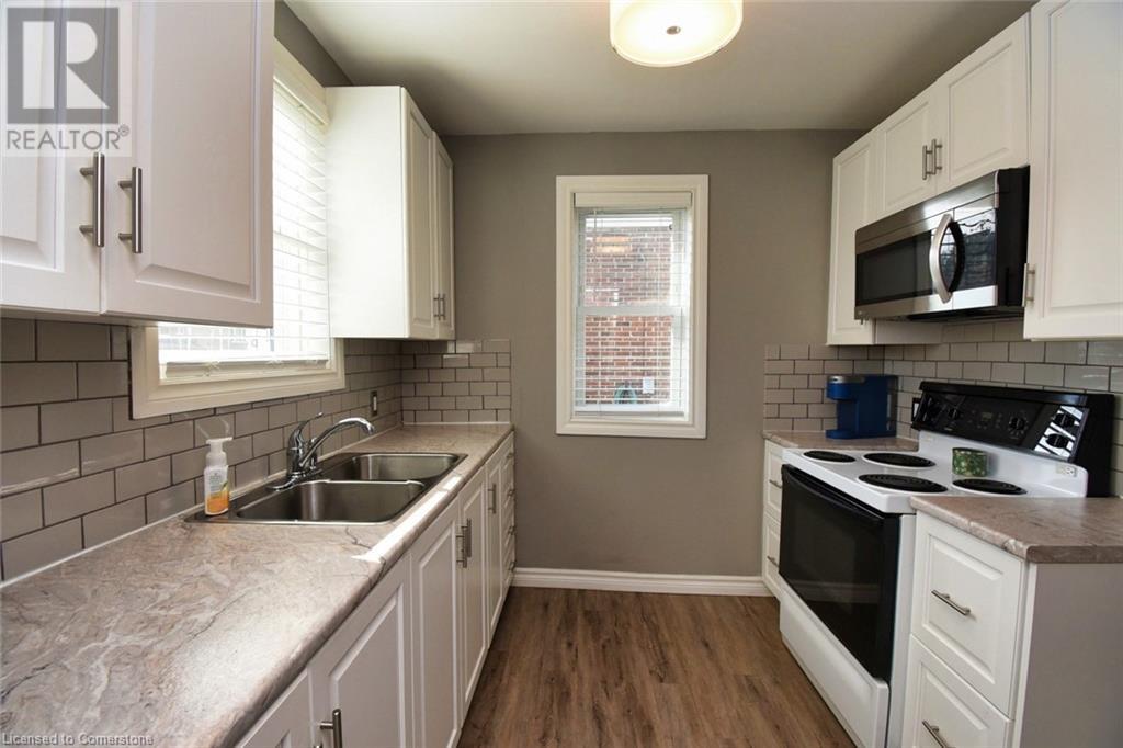 174 East 12th Street, Hamilton, Ontario  L9A 3X6 - Photo 13 - 40681512