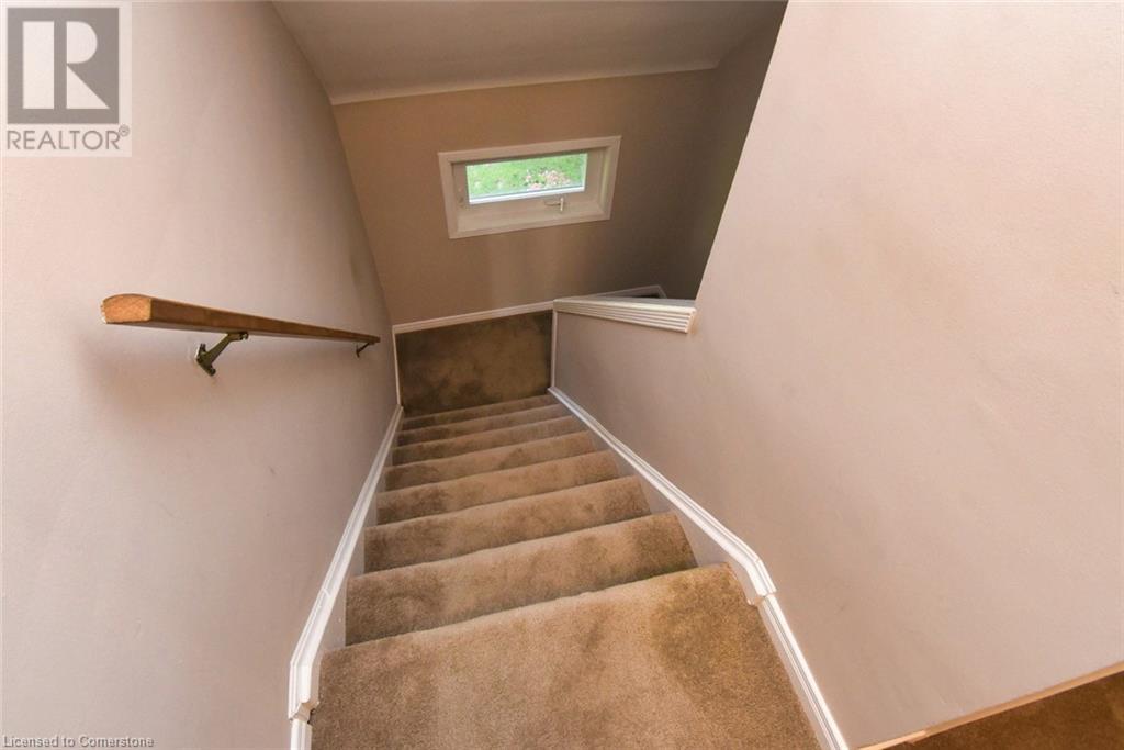 174 East 12th Street, Hamilton, Ontario  L9A 3X6 - Photo 15 - 40681512