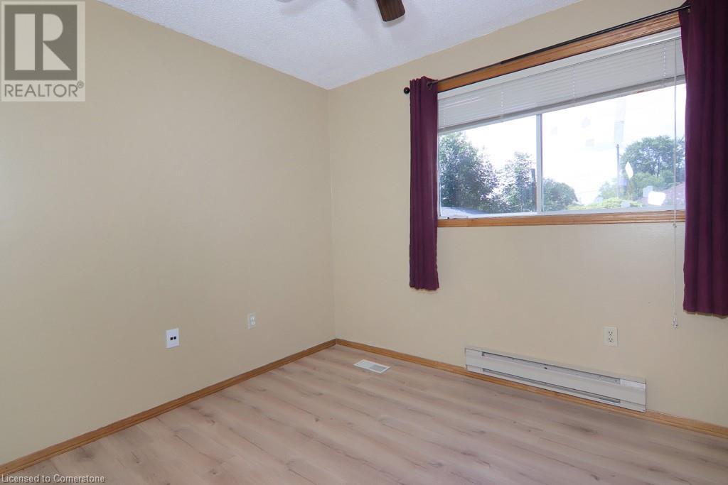 13 Cumming Street, St. Catharines, Ontario  L2S 1H6 - Photo 37 - 40683077