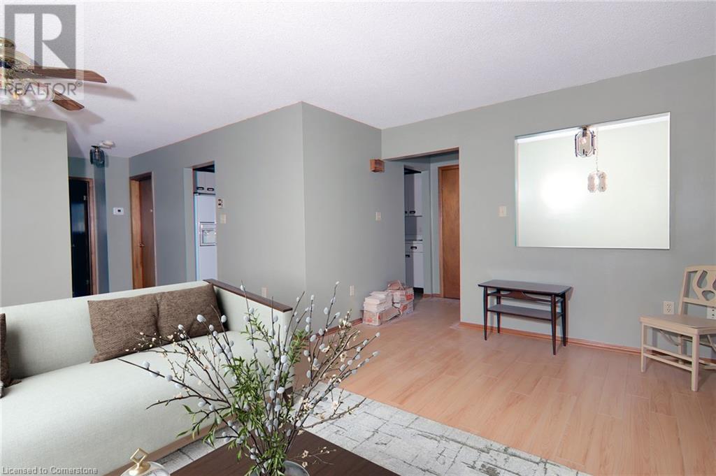 13 Cumming Street, St. Catharines, Ontario  L2S 1H6 - Photo 27 - 40683077