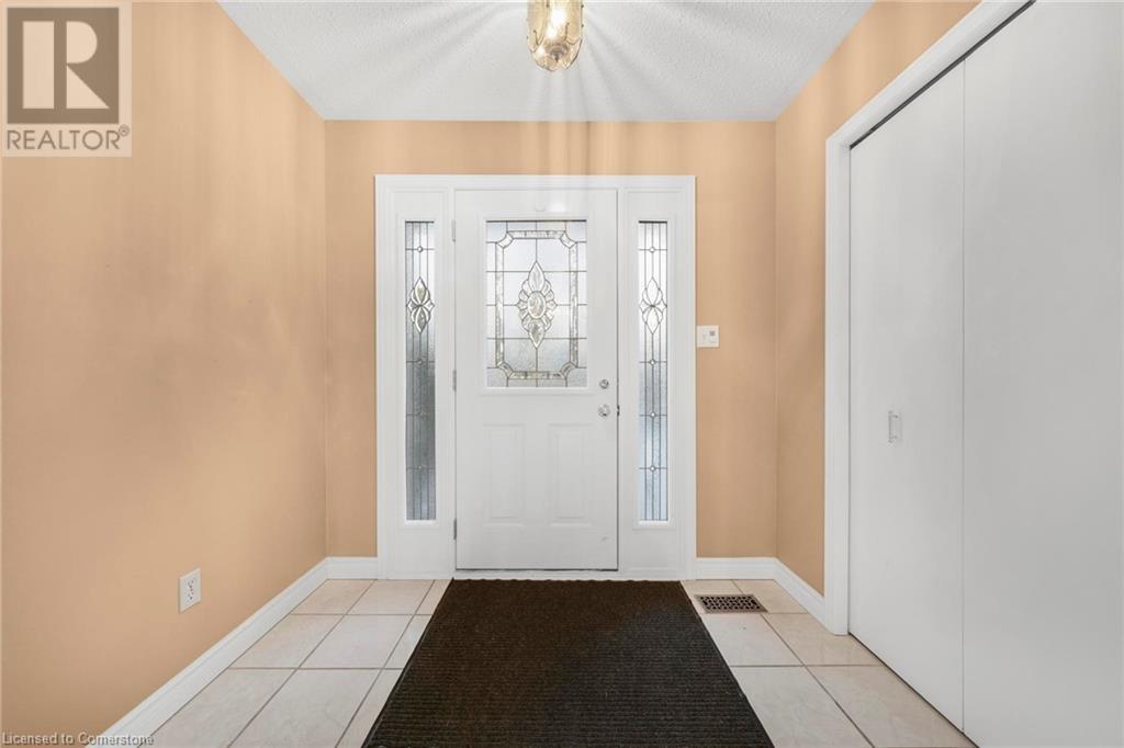 417 Stillmeadow Circle, Waterloo, Ontario  N2L 5M1 - Photo 20 - 40683155