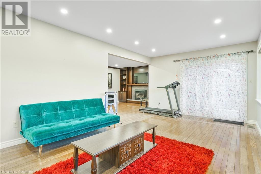 417 Stillmeadow Circle, Waterloo, Ontario  N2L 5M1 - Photo 32 - 40683155