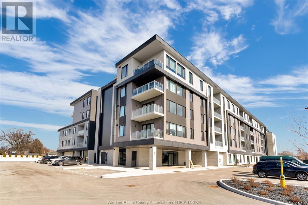 MLS# 24028912: 14400 TECUMSEH ROAD East Unit# 213, Tecumseh, Canada