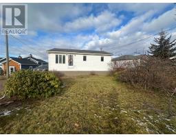 2 Sacrey'S Road, Botwood, Ca