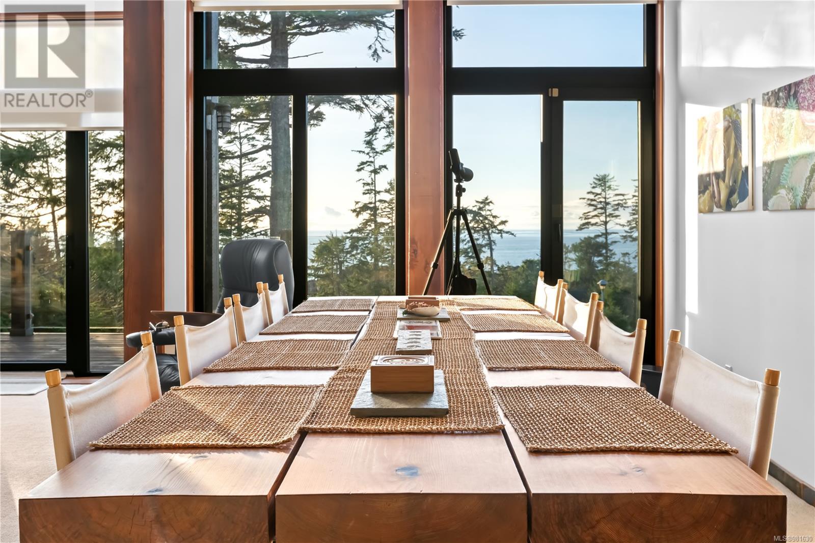 212 515 Marine Dr, Ucluelet, British Columbia  V0R 3A0 - Photo 3 - 981630