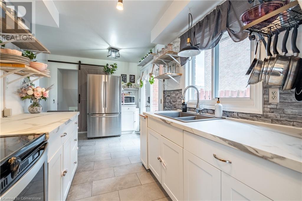 51 Leggett Crescent, Hamilton, Ontario  L8W 2A5 - Photo 7 - 40682736