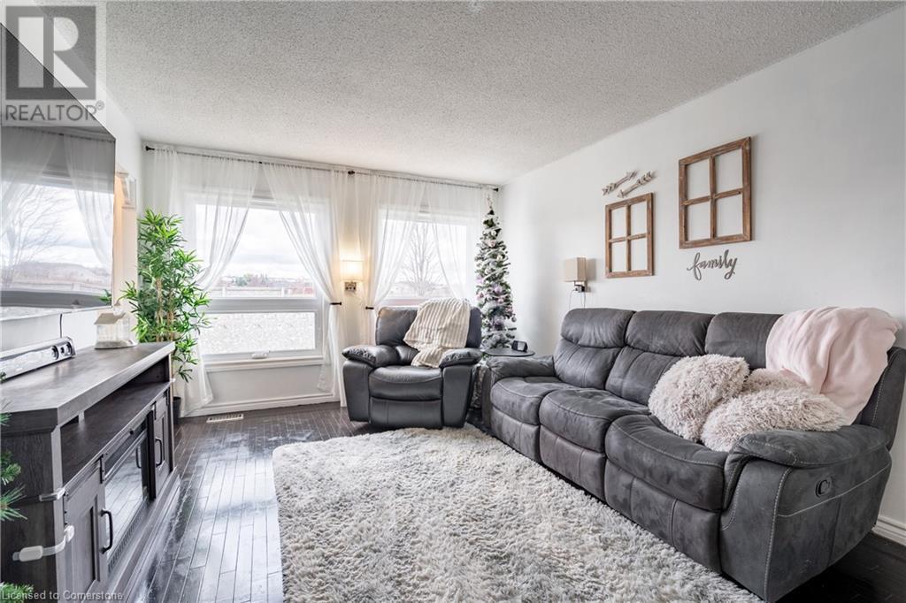 51 Leggett Crescent, Hamilton, Ontario  L8W 2A5 - Photo 9 - 40682736