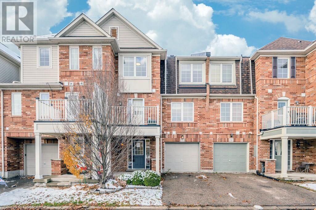 71 GARTH MASSEY Drive Unit# 61, Cambridge, Ontario