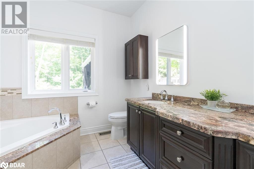 16 Boothby Crescent, Minesing, Ontario  L4M 4S4 - Photo 12 - 40682729