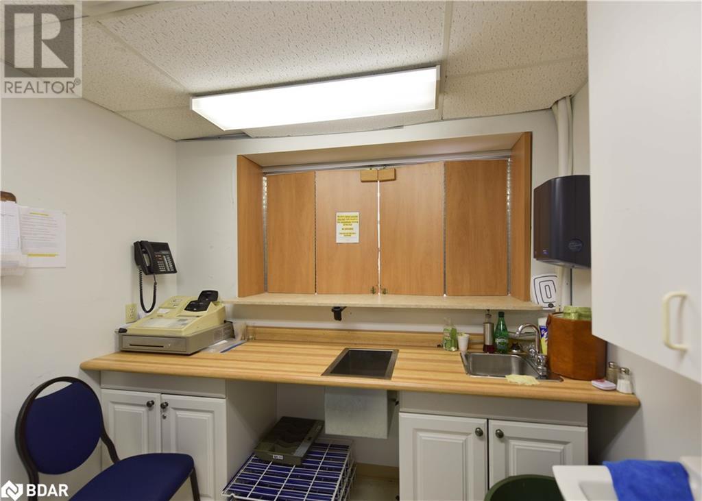 24 James St Street E, Orillia, Ontario  L3V 1L1 - Photo 16 - 40603929