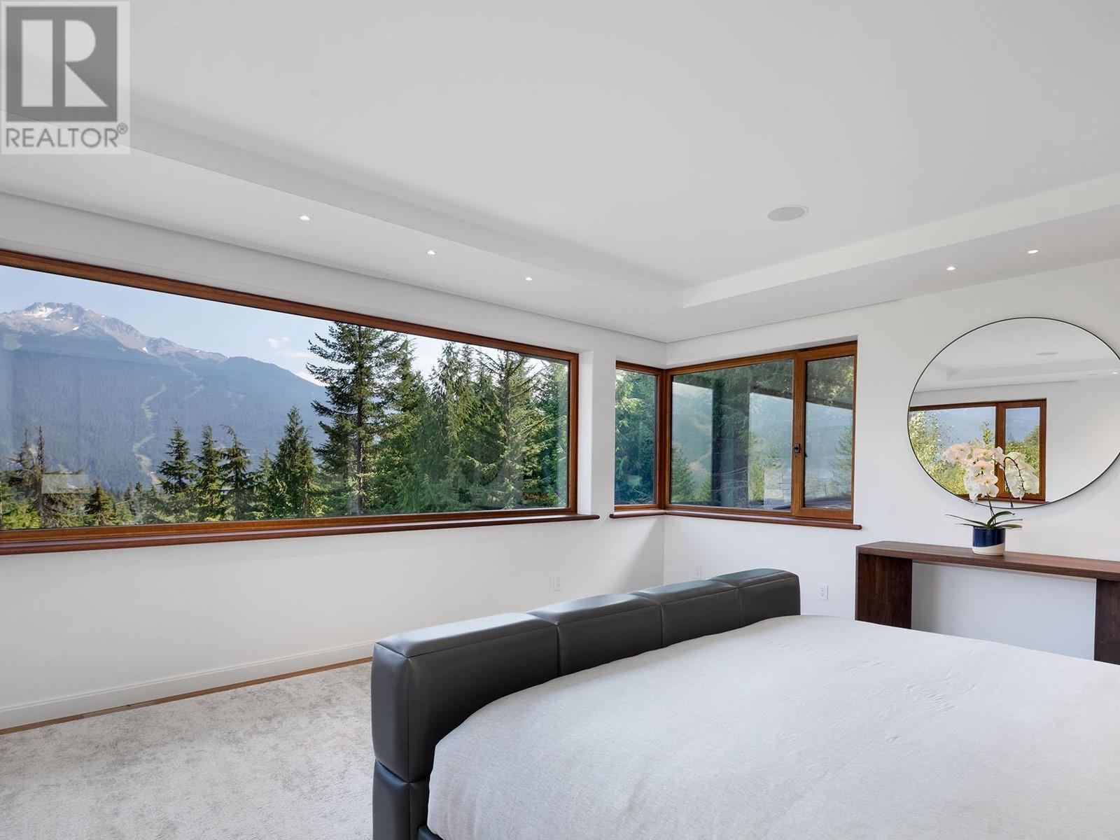 5476 Stonebridge Place, Whistler, British Columbia  V8E 0V9 - Photo 32 - R2916181