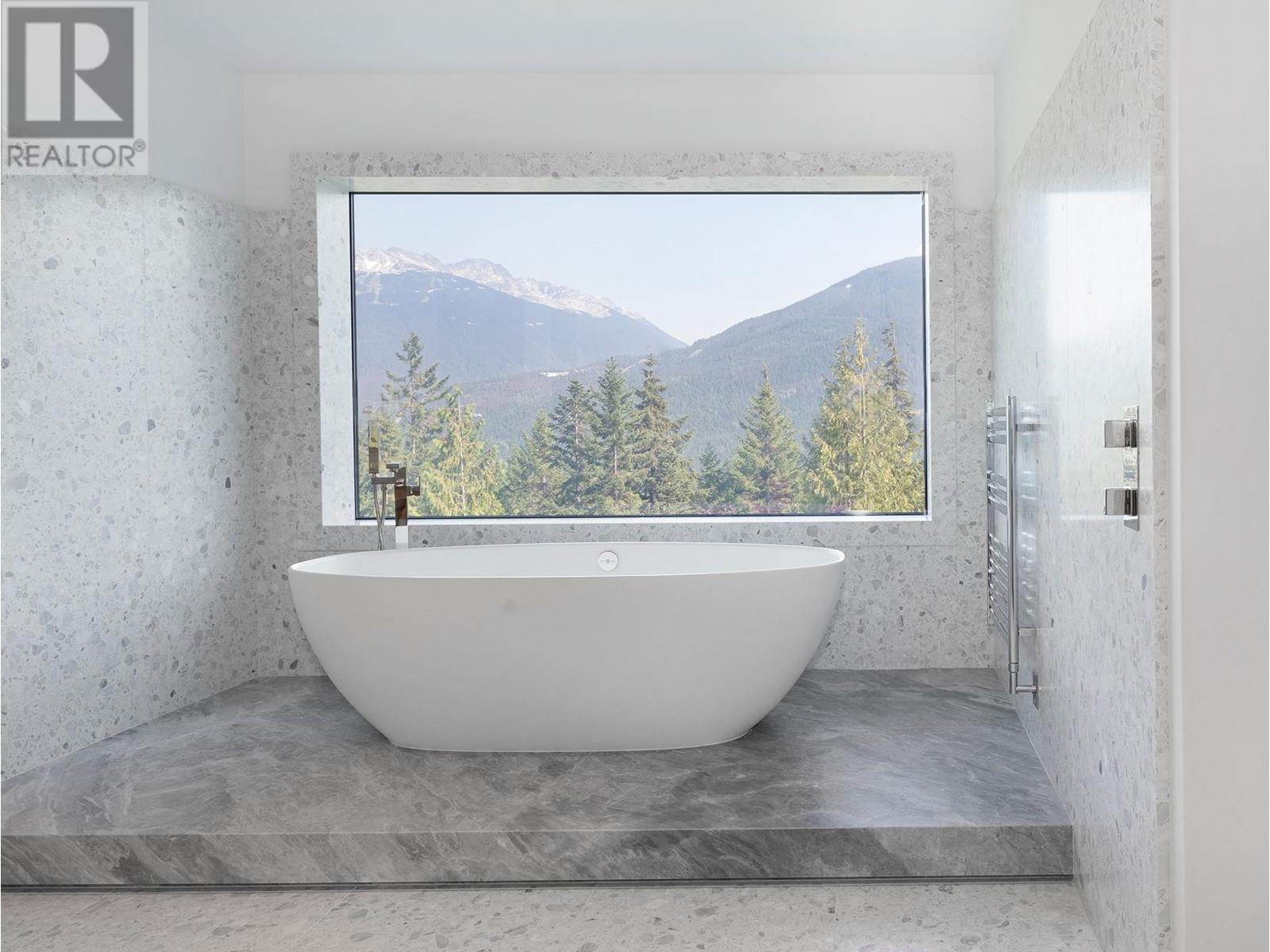5476 Stonebridge Place, Whistler, British Columbia  V8E 0V9 - Photo 34 - R2916181
