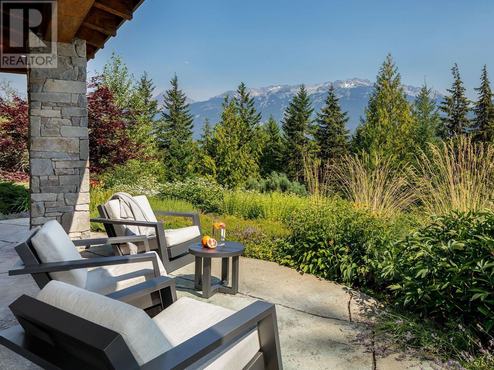 5476 Stonebridge Place, Whistler, British Columbia  V8E 0V9 - Photo 19 - R2916181
