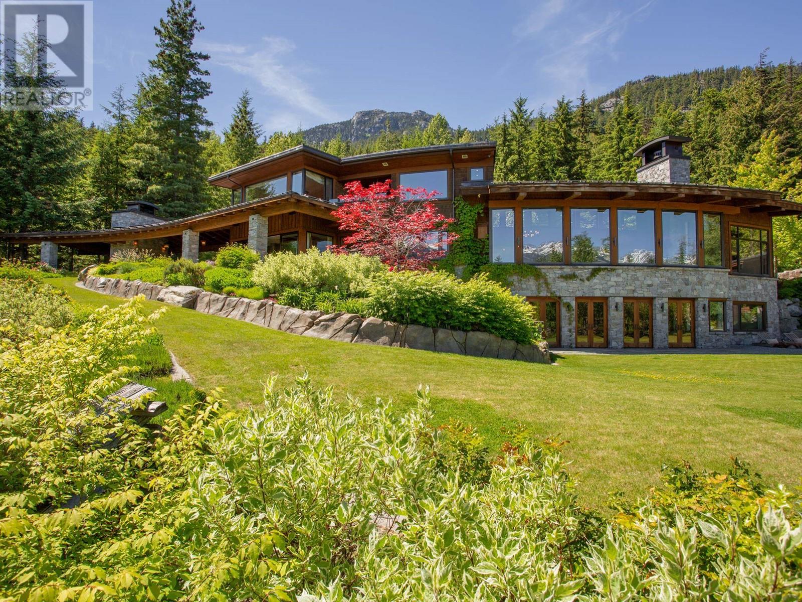 5476 Stonebridge Place, Whistler, British Columbia  V8E 0V9 - Photo 5 - R2916181